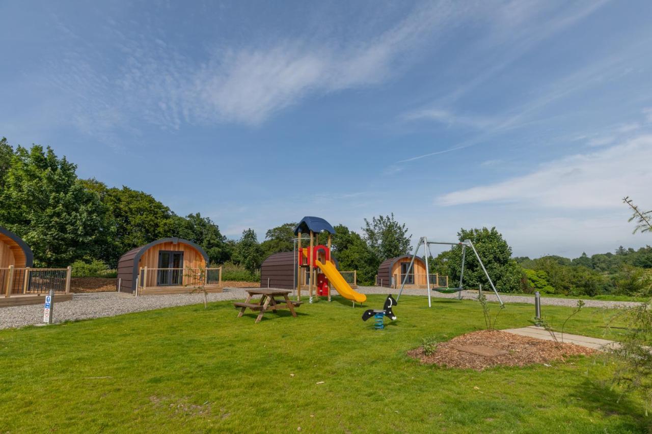 Weedingshall Lodges Falkirk Exteriör bild