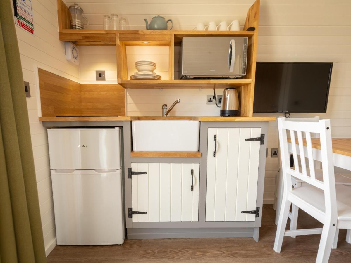 Weedingshall Lodges Falkirk Exteriör bild