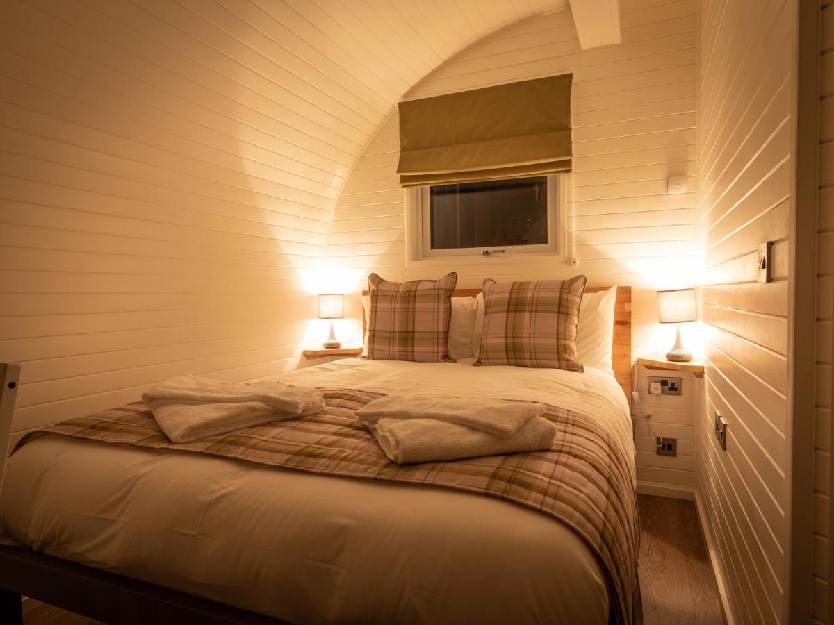 Weedingshall Lodges Falkirk Exteriör bild