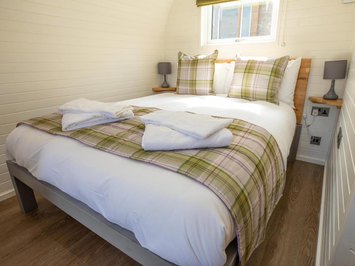 Weedingshall Lodges Falkirk Exteriör bild