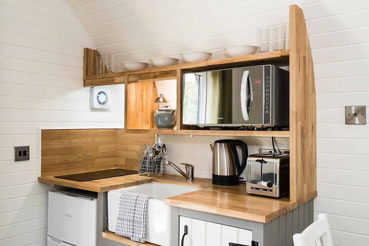 Weedingshall Lodges Falkirk Exteriör bild