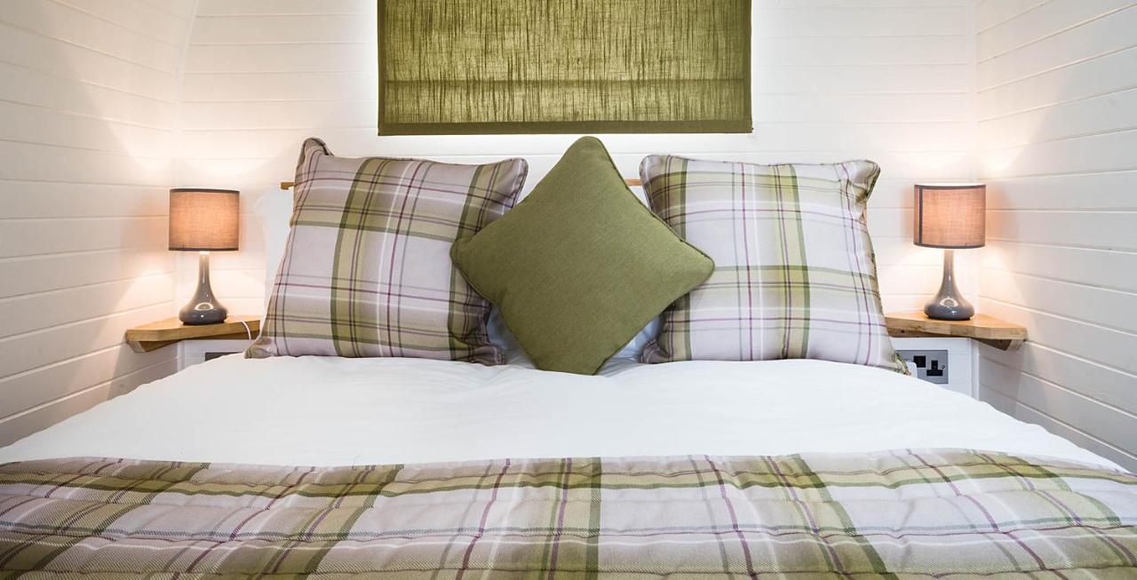 Weedingshall Lodges Falkirk Exteriör bild